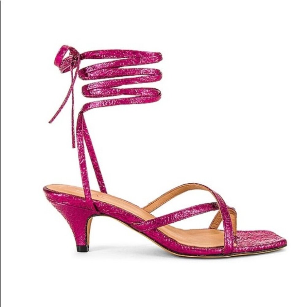 Brand new Toral sandal size 6